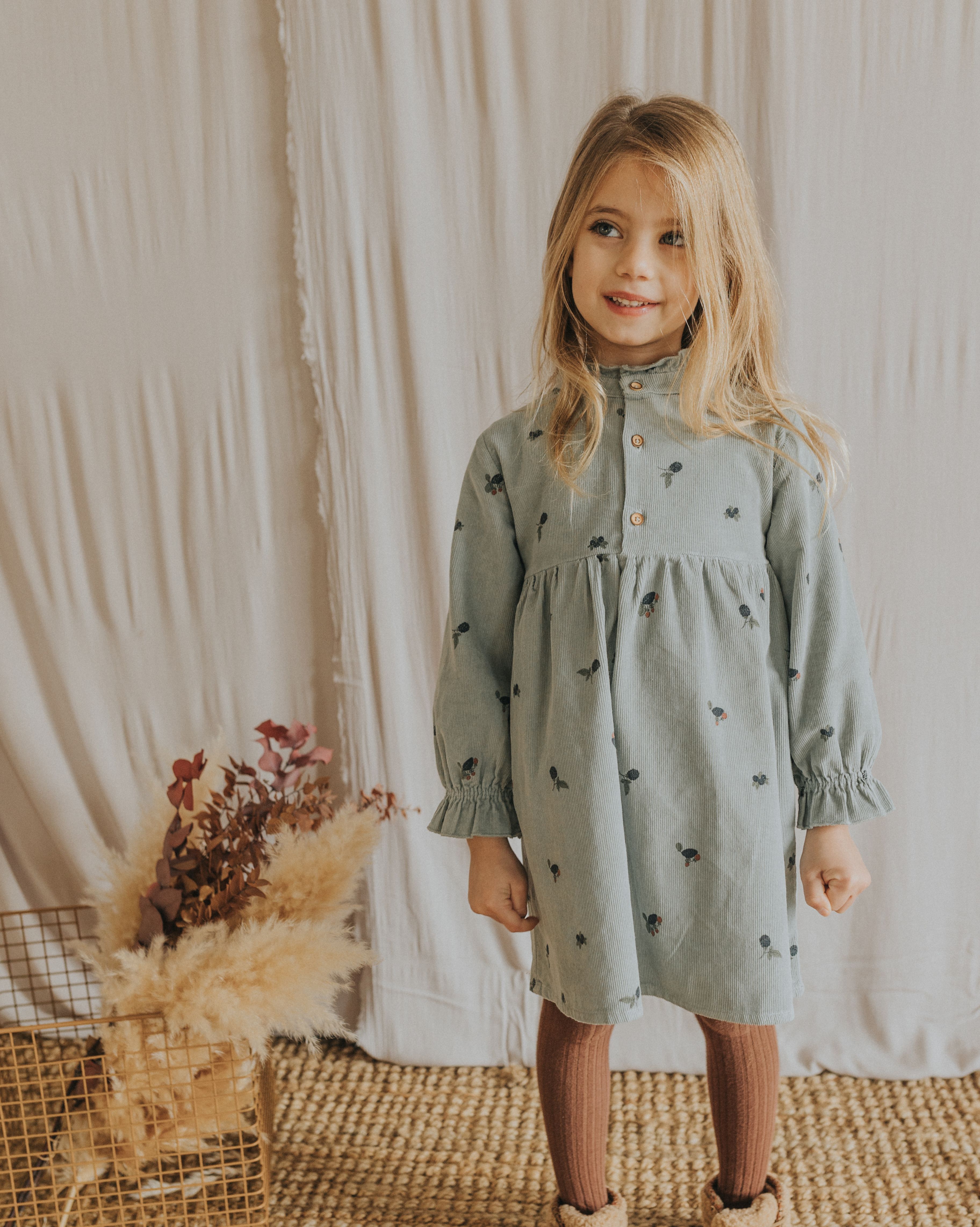 Búho Barcelona Forest Dress Tragebild von vorn