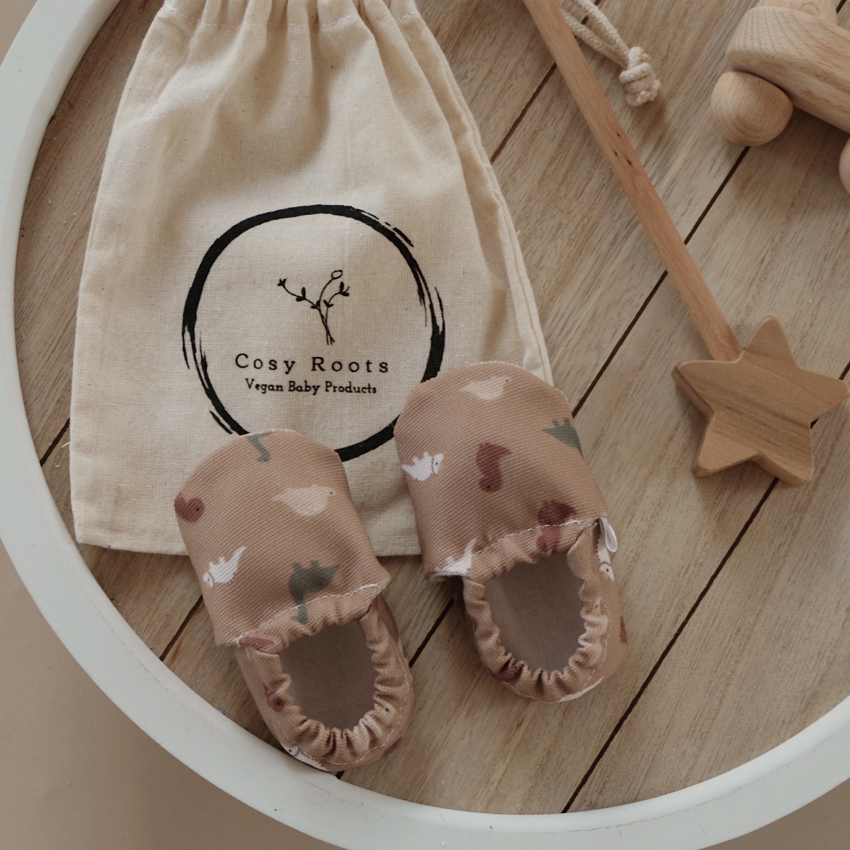 Cosy Roots Vegan Shoes - Natural Dinos